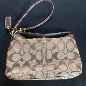 COACH Signature C cosmetic makeup purse
